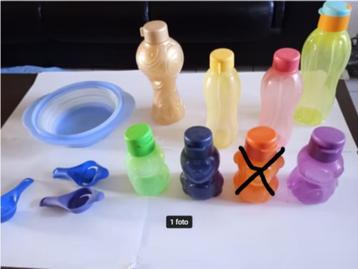 tupperware : drinkflessen, vergiet, kommen, dozen 1-10€/stuk beschikbaar voor biedingen