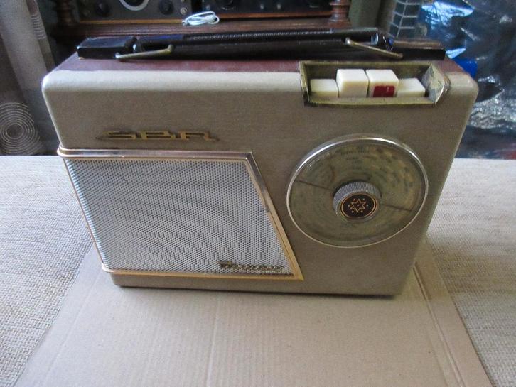 TSF-radiostation van het merk SBR type P9 uit de zolder, Antiek en Kunst, Antiek | Tv's en Audio, Ophalen of Verzenden