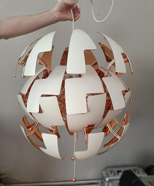 IKEA PS 2014 Hanglamp 52cm wit/koperkleur ("star wars"), Huis en Inrichting, Lampen | Hanglampen, Zo goed als nieuw, 50 tot 75 cm