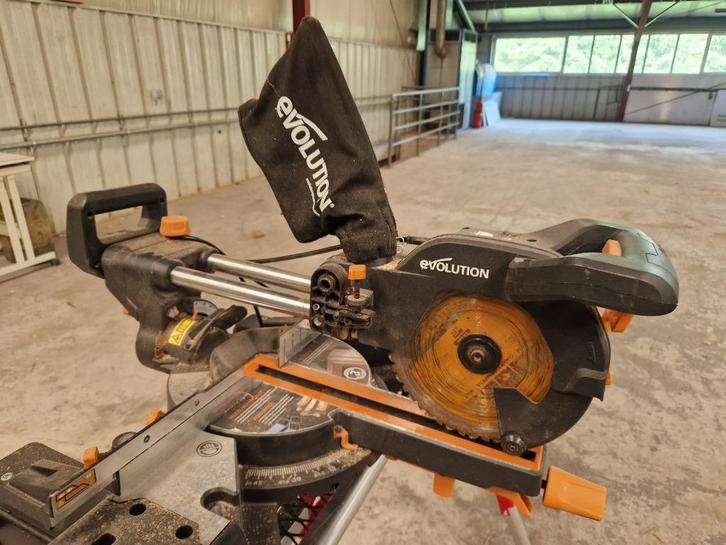 Scie à onglet, Doe-het-zelf en Bouw, Gereedschap | Zaagmachines, Gebruikt, Afkortzaag, Ophalen