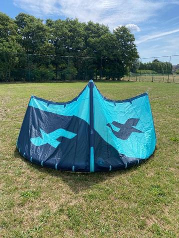 F-one Bandit S2 7m kite beschikbaar voor biedingen