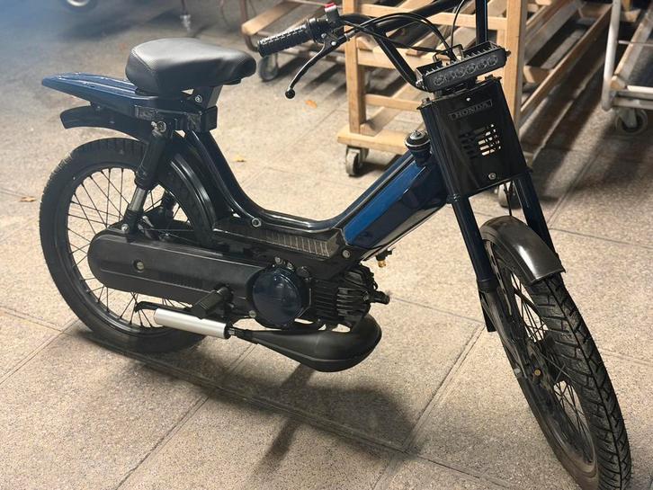 Honda camino, Fietsen en Brommers, Brommeronderdelen | Algemeen, Zo goed als nieuw, Cilinder, Ophalen of Verzenden