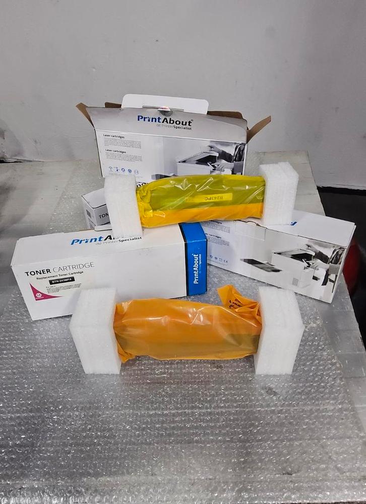 Set van 4 belangrijke Brother-cartridges, Computers en Software, Printerbenodigdheden, Nieuw, Cartridge, Ophalen of Verzenden