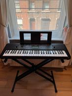 Clavier electronique YAMAHA PSR-E363, Muziek en Instrumenten, Keyboards, Ophalen, Zo goed als nieuw, 61 toetsen, Yamaha