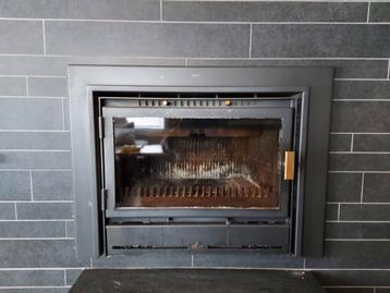 Houtkachel met ventilator., Huis en Inrichting, Haarden, Ophalen, Zo goed als nieuw