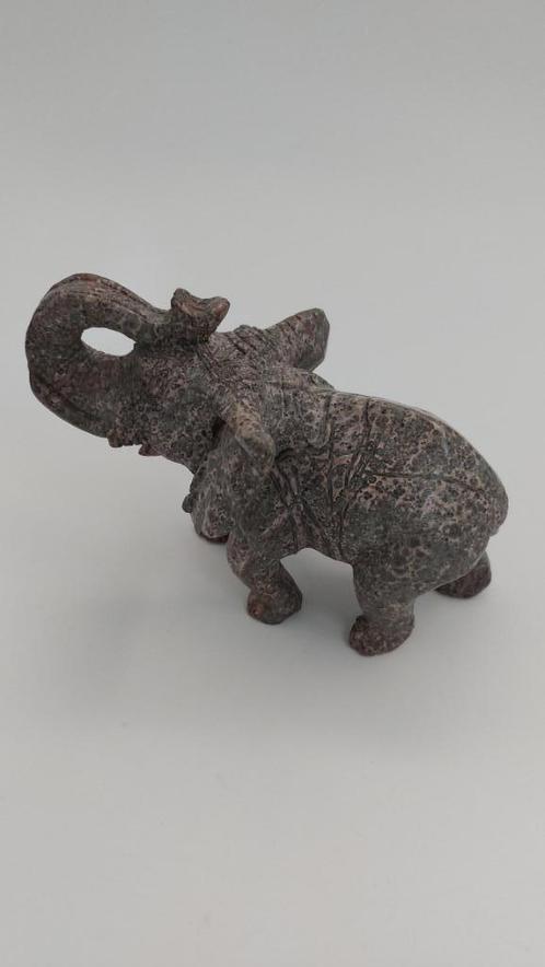 Mooie Olifant halfedelsteen, Huis en Inrichting, Woonaccessoires | Overige, Zo goed als nieuw, Ophalen of Verzenden