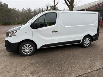Renault. Trafic 1.6 Dci. Licht. vracht, Auto's, Voorwielaandrijving, 4 deurs, Stof, 4 cilinders