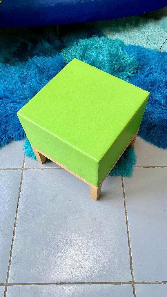 Quinze en Milan Primary Pouf 04 Green, Maison & Meubles, Canapés | Repose-pieds & Poufs, Utilisé, Moins de 50 cm, Moins de 50 cm