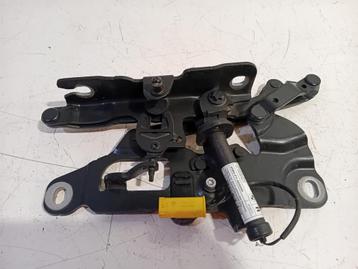 MOTORKAPSCHARNIER RECHTS 5 serie Touring (F11) (7249888) beschikbaar voor biedingen