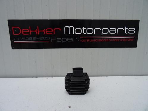Spanningsregelaar / Regulator Yamaha MT-10 / SP 2016-2021, Motoren, Onderdelen | Yamaha, Ophalen of Verzenden