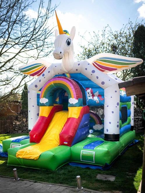 Springkasteel unicorn te huur, Hobby en Vrije tijd, Feestartikelen | Verhuur, Zo goed als nieuw, Ophalen