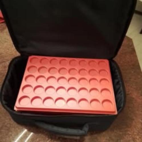 Verzamel koffers voor champage capsules 3 stuks., Verzamelen, Complete verzamelingen en Collecties, Ophalen