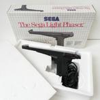 Sega Light Phaser – Pistolet officiel SEGA – Complet, Consoles de jeu & Jeux vidéo, Enlèvement, Comme neuf, Master System