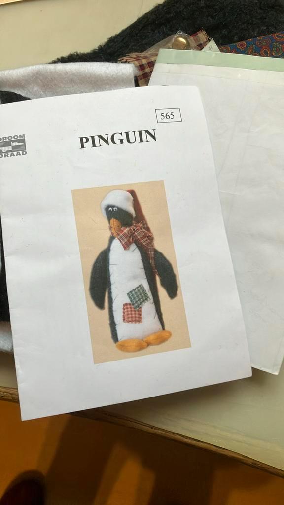 Naaipakket pinguïn, Hobby en Vrije tijd, Naaien en Fournituren, Zo goed als nieuw, Overige typen, Ophalen of Verzenden