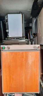 Electrolux RM4200 camper caravan koelkast op gas 12v 220v, Utilisé