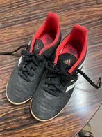 Kinder voetbalschoenen, Enlèvement, Utilisé