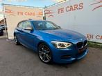BMW M135i xDrive *320 PK* OPEN DAK * SPORT AUTOMAAT *, Auto's, Automaat, Euro 5, 1 Reeks, Blauw