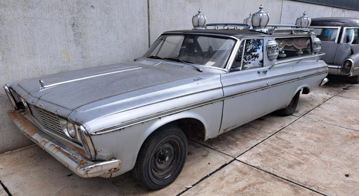 Plymouth 1964 lijkwagen, Auto's, Oldtimers, Particulier, Cadillac, Benzine, Break, 3 deurs, Handgeschakeld, Zilver of Grijs, Grijs