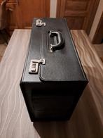 Mallette/cartable, Enlèvement