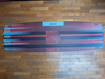 Orao Twintip 500 carbon kiteboard 154x46 NAKED, Double astuce, Enlèvement, Comme neuf, Planche de kite