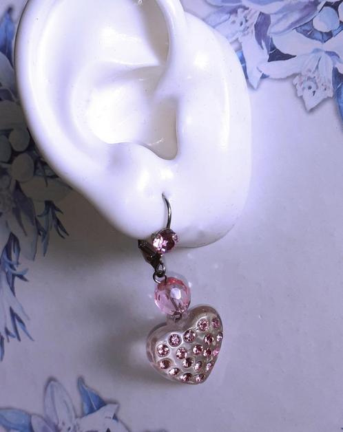oorbellen hangers hartjes roze met diamantjes, Bijoux, Sacs & Beauté, Boucles d'oreilles, Neuf, Pendantes, Autres matériaux, Rose