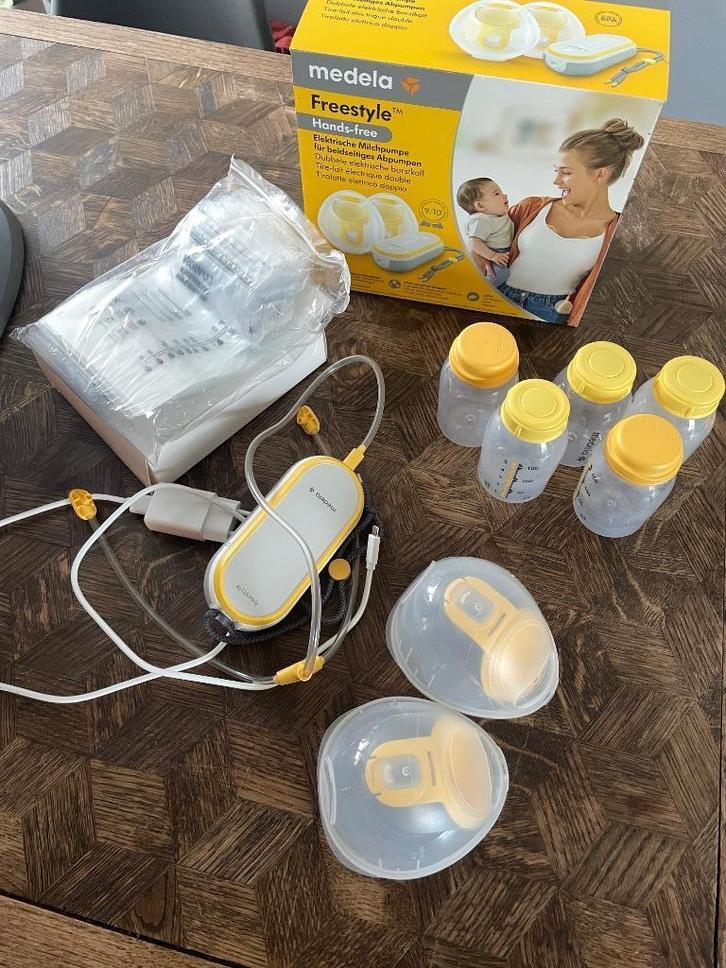 Medela Freestyle Hands-free + extras, Kinderen en Baby's, Babyvoeding en Toebehoren, Zo goed als nieuw, Borstkolf, Ophalen