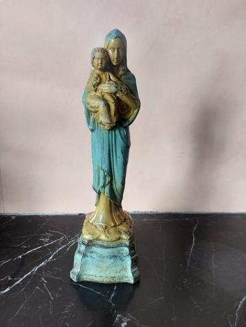 Statue vierge à l'enfant beschikbaar voor biedingen