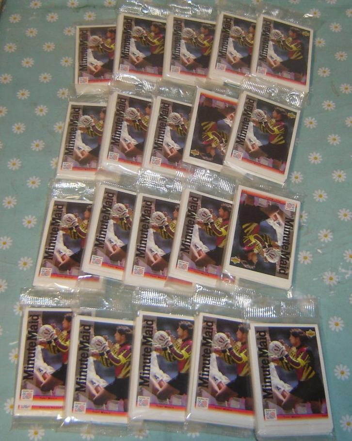 Chromos Minute Made 20 sets Upper Deck World Cup 1994, Verzamelen, Sportartikelen en Voetbal, Nieuw, Poster, Plaatje of Sticker