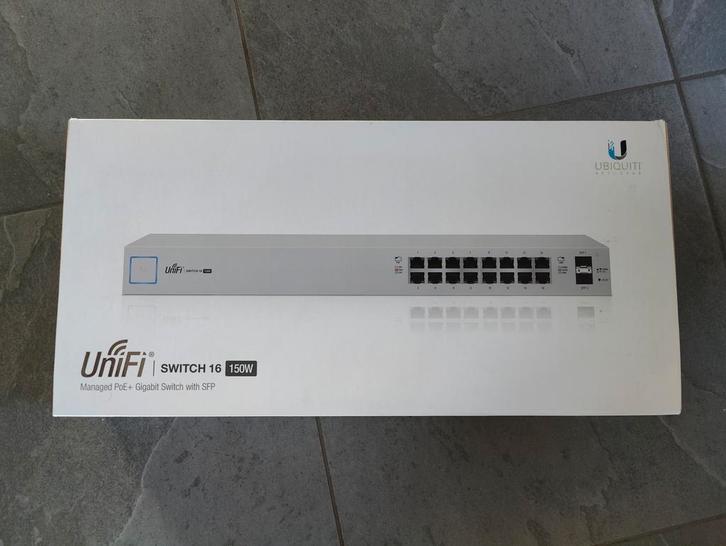 Ubiquiti UniFi 16 port POE (150w) switch, Computers en Software, Netwerk switches, Zo goed als nieuw, Ophalen