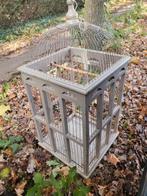 Franse houten vogelkooi, Ophalen