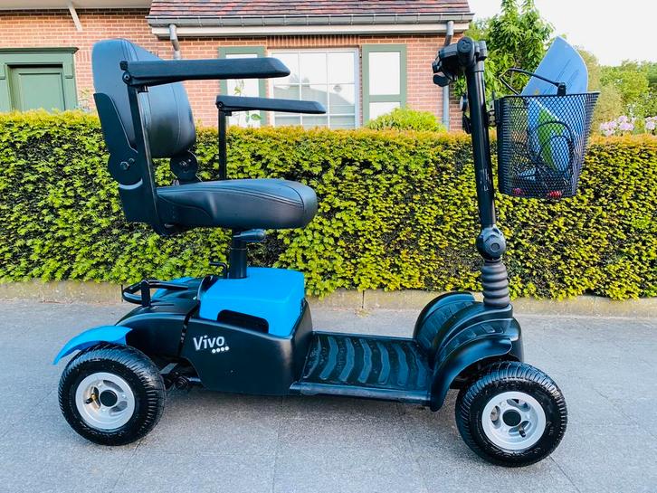 Opvouwbare Scootmobiel L&M VIVO Elektrische invalidescooter, Diversen, Rolstoelen, Zo goed als nieuw, Elektrische rolstoel, Inklapbaar