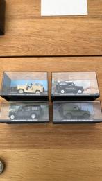 4 Land Rover -James Bond-films 1:43, Ophalen of Verzenden, Zo goed als nieuw