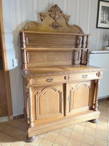 Antieke buffetkast St. Hubert eiken kast eetkamer vintage beschikbaar voor biedingen