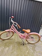 Roze meisjesfiets, Ophalen