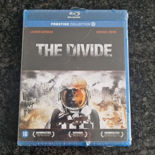 The Divide blu ray nieuw thriller/horror NL, CD & DVD, Blu-ray, Neuf, dans son emballage, Horreur, Enlèvement ou Envoi