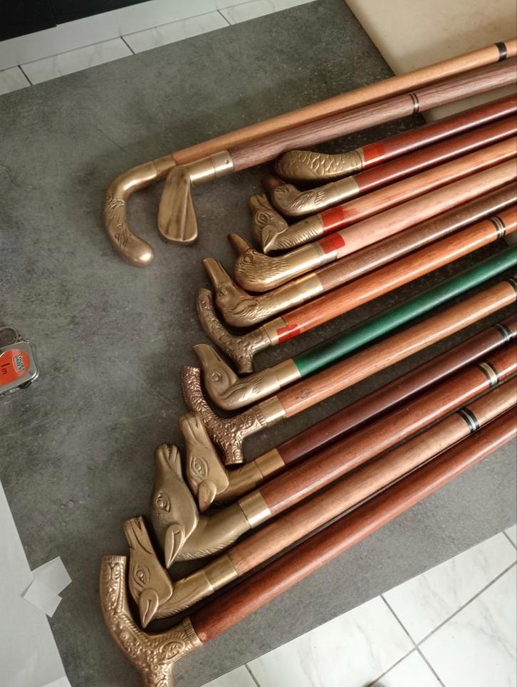 Riet, massief koperen pommel, as kan in verschillende delen, Diversen, Wandelstokken