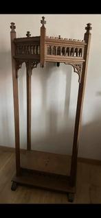 Grot antieke eiken console in neogotische stijl, Ophalen