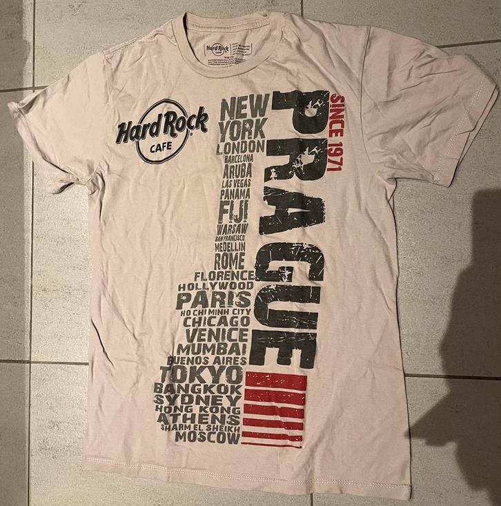 Origineel t-shirt Hard Rock Cafe Praag beige small, Verzamelen, Muziek, Artiesten en Beroemdheden, Zo goed als nieuw, Kleding