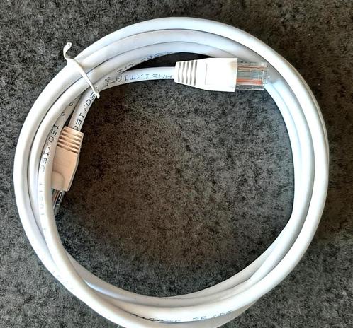 Te koop: Telenet interkabel cat. 5E U/UF patchETL/3Pverified, Informatique & Logiciels, Pc & Câble réseau, Neuf, Enlèvement ou Envoi