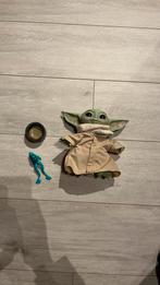 Baby yoda knuffel met kikker en pap, Kinderen en Baby's, Ophalen, Zo goed als nieuw