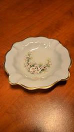 Mooi schoteltje / asbakje porselein Limoges, Enlèvement ou Envoi