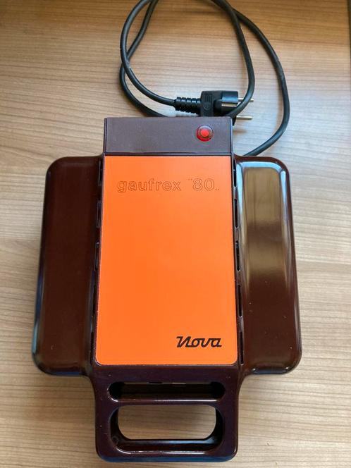 Nova Gaufrex 80, Elektronische apparatuur, Wafelijzers, Gebruikt, Uitneembare platen, Ophalen of Verzenden