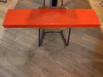 Ikea wandplank LACK rood glanzend met onzichtbare ophanging, Ophalen, Zo goed als nieuw