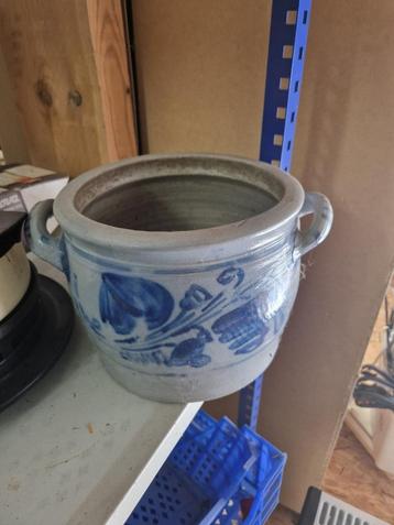 Pot in Delfts blauw beschikbaar voor biedingen