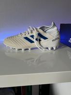 Adidas Predator Voetbalschoenen Kunstgras, Sport en Fitness, Voetbal, Ophalen, Zo goed als nieuw, Schoenen