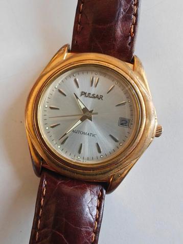 Montre automatique 1970 disponible aux enchères