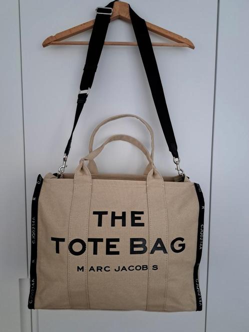 Canvas schoudertas van Marc Jacobs, Handtassen en Accessoires, Tassen | Schoudertassen, Zo goed als nieuw, Beige, Ophalen of Verzenden