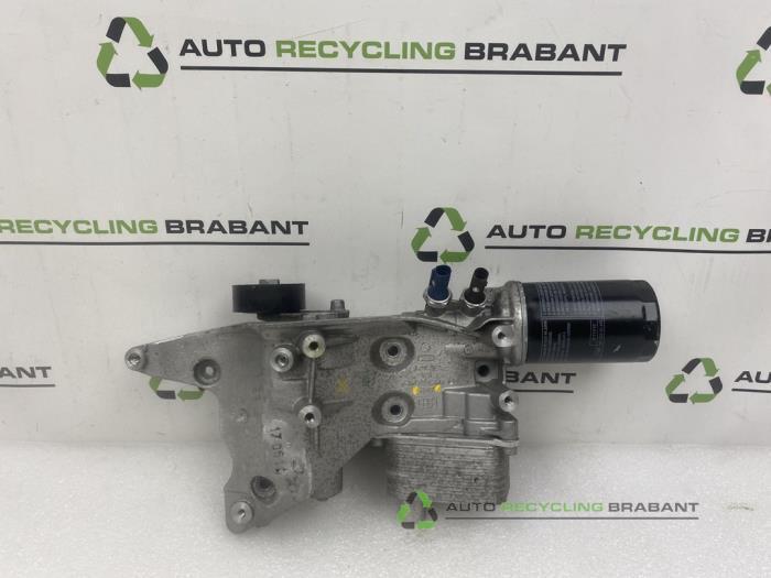 Oliefilterhuis van een Volkswagen Passat, Auto-onderdelen, Filters, Gebruikt, 3 maanden garantie, Ophalen of Verzenden