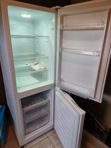 Proline koel/vriescombinatie zeer goede staat beschikbaar voor biedingen