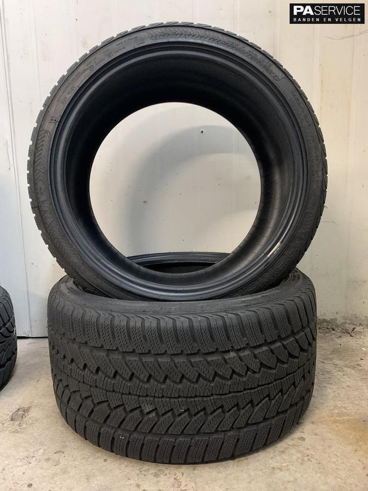 2x Nokian 295 30 19 Winterbanden met 7 mm, Auto-onderdelen, Banden en Velgen, Velg(en), Gebruikt, Ophalen of Verzenden